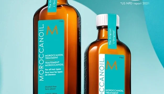 Owner Giovanna McDonnell at GioBBeauty salon in Fairfield CA, specializing in scalp treatments.